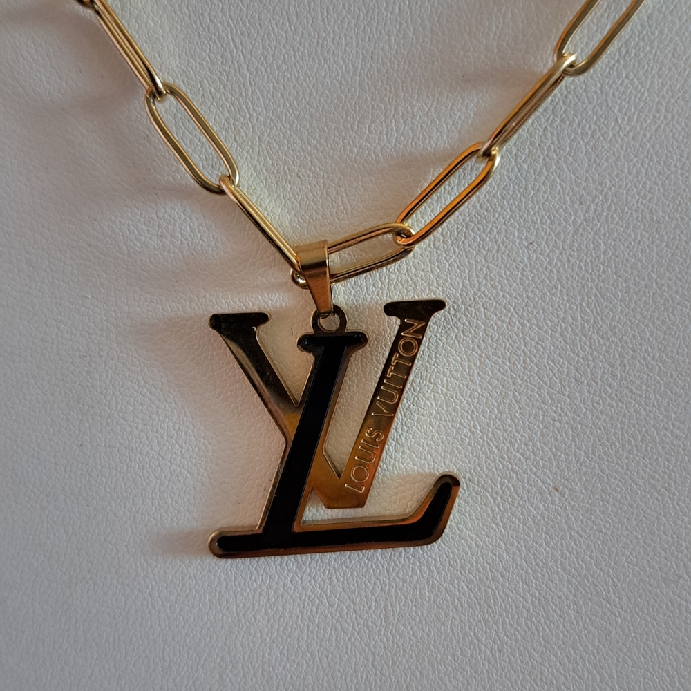 Louis Vuitton Black and Gold LV Logo Paperclip Chain Necklace